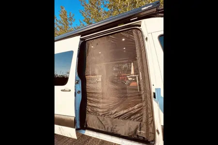 David's Luxury Mercedes-Benz Sprinter 170 4x4 Campervan