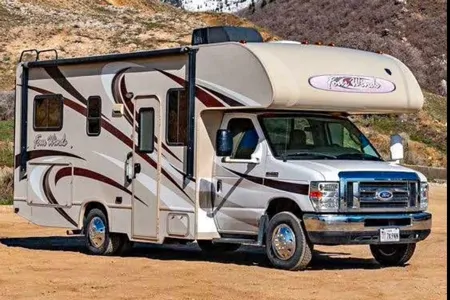Thor Motor Coach 22 E Class C -Unlimited Mileage