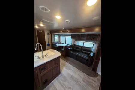 Great Lakes Glampers Heartland Mallard Travel Trailer