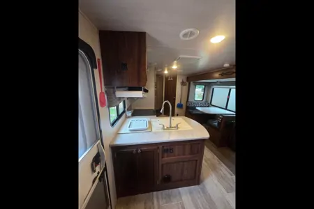 Great Lakes Glampers Heartland Mallard Travel Trailer