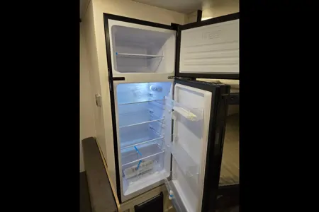 Nate and Katie's Jayco SLX Travel Trailer