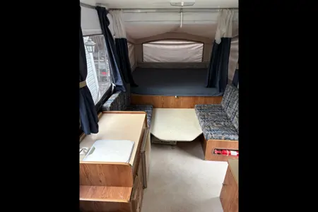 Dutchmen Voyager Tent Trailer