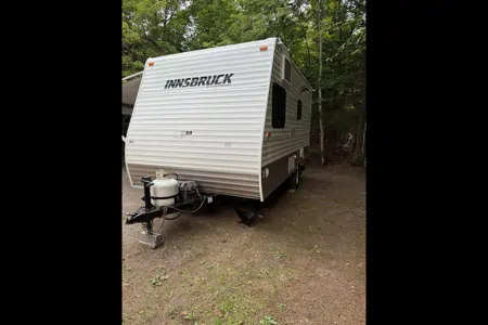 Tony's Gulf Stream Innsbruck Superlite 16bhc Travel Trailer