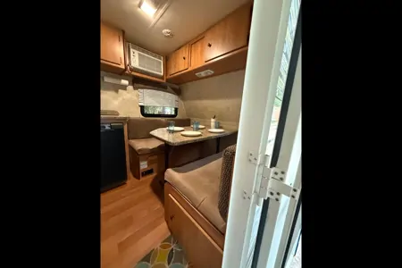 Tony's Gulf Stream Innsbruck Superlite 16bhc Travel Trailer
