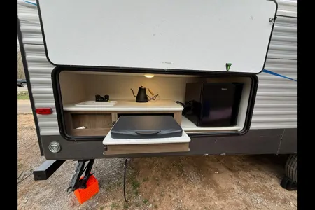 Prime Time AVENGER 27dbs Travel Trailer
