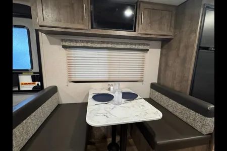 The Memory Maker -2020 KZ Escape E231 BH Travel Trailer