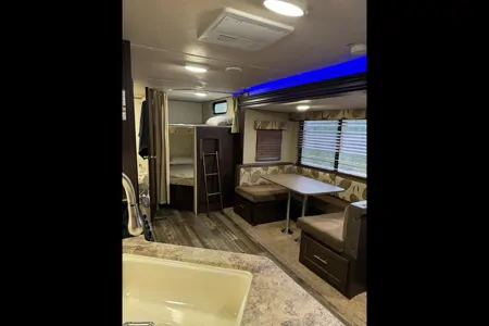 Halfmoon Woods Cabin on Wheels