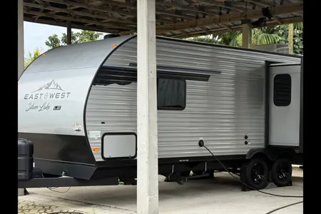 Tim's Forest River East west Silver Lake LE Travel Trailer