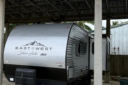 Tim's Forest River East west Silver Lake LE Travel Trailer