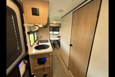 Preston's 2021 Cruiser RV Hitch Travel Trailer
