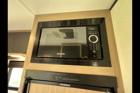 Preston's 2021 Cruiser RV Hitch Travel Trailer