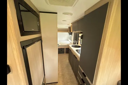 Preston's 2021 Cruiser RV Hitch Travel Trailer