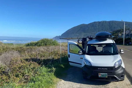 Phenomenal Camper Van! Fully Stocked & Cozy Adventures with "Silver Fox"