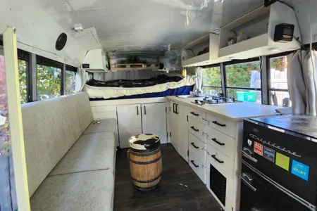 Antoine Ford E350 Campervan