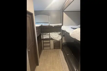 Matt's Keystone Avalanche Fifth Wheel