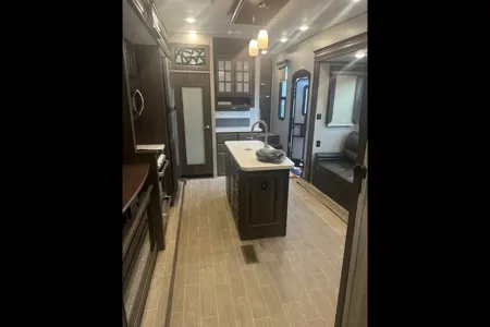 Matt's Keystone Avalanche Fifth Wheel
