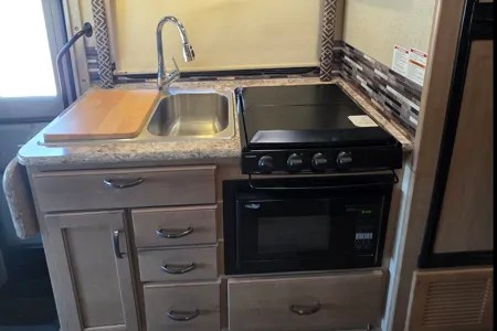 Meet "Lucy"- Thor Motor Coach Four Winds Class C