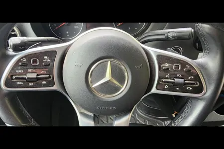 Luxury 2022 Mercedes Jayco Melbourne Prestige (Pet Friendly) WiFi, Exclusive Features