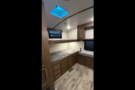 'Clementine' 2020 Keystone Cougar Half ton 34TSB ACO2090