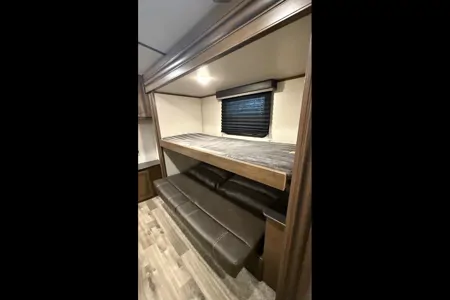 'Clementine' 2020 Keystone Cougar Half ton 34TSB ACO2090