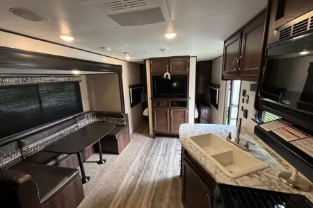 Amy's Jayco Jay Flight SLX Travel Trailer