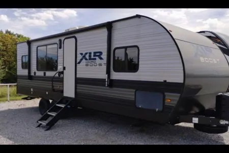 Forest River 2021 micro boost xlr25 Toy Hauler