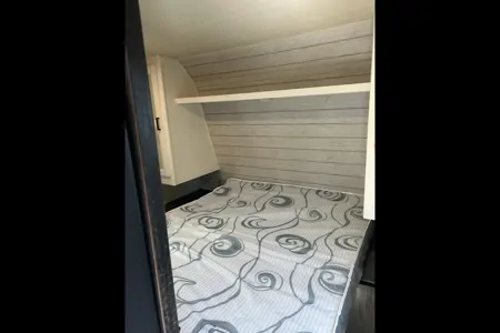 David's Keystone Hideout Travel Trailer 2 bunk