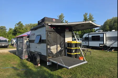 Anthony's 2024 Sunray 139T Digitial Nomad Edition - Sixteen feet of pure freedom