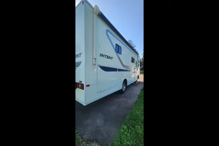 Bryan's Winnebago Intent Class A