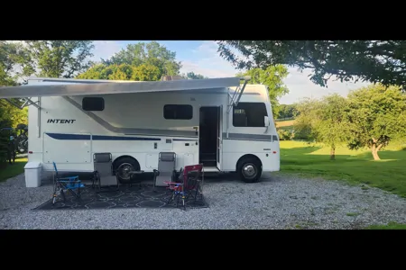 Bryan's Winnebago Intent Class A