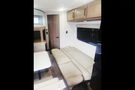 Anna's Brand New 2025 Grand Design Transcend xplor 24bhx Travel Trailer