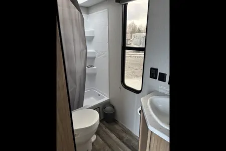 Jenyka Forest River 27dbh Roulotte