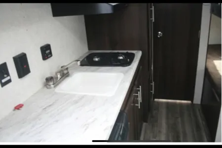 The Cozy Camp Cruiser – Jayco Jay Flight