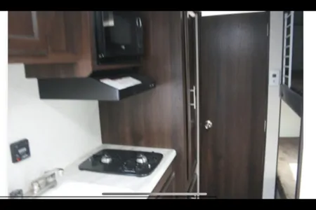 The Cozy Camp Cruiser – Jayco Jay Flight