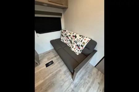 Brayden's Grand River 26 DB Travel Trailer