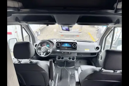 Fireside RV's Coachmen Prism 24DSS - LMI1399 *