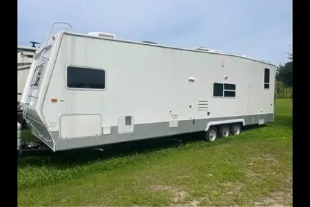 Sotero's 35ft Forest River Sandpiper Toy Hauler