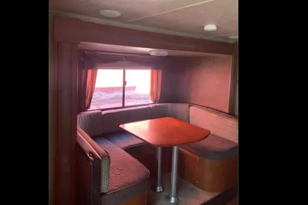 Kasey Bears Forest River Salem Lite 2014