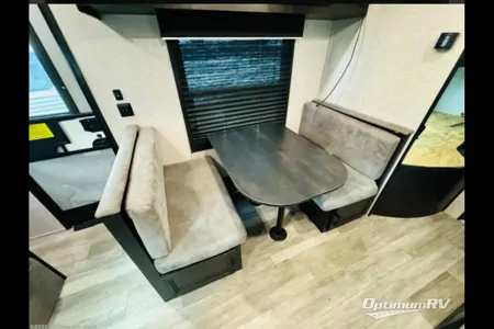 Uzy’s Jayco 264BHW Travel Trailer