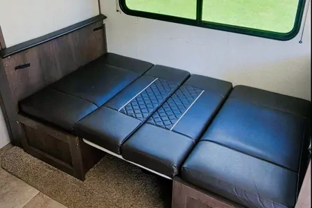 Noel's Coleman 262bhwe