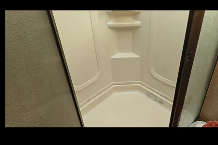 Comfortable and Fun Gulf Stream Stream Lite Travel Trailer