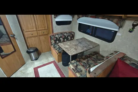 Comfortable and Fun Gulf Stream Stream Lite Travel Trailer