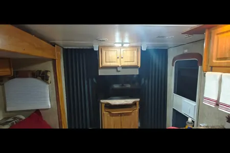 Comfortable and Fun Gulf Stream Stream Lite Travel Trailer