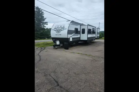 Amber's Palomino Puma 31qbbh Travel Trailer