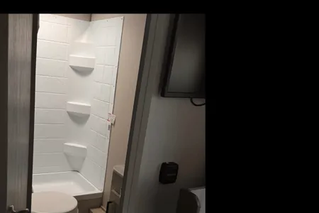 2024 Coachmen Catalina 184BHS • Off-Grid Family Bunkhouse w/ 300W Solar Lithium | Delivery & Setup