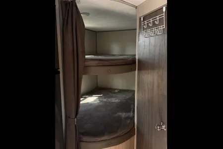 2024 Coachmen Catalina 184BHS • Off-Grid Family Bunkhouse w/ 300W Solar Lithium | Delivery & Setup