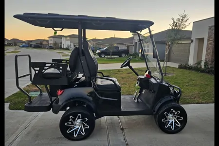 2022 Jayco Jay Feather 24BH Travel Trailer (Family Friendly Trailer)