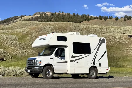 Ezy to Drive Compact Majestic 19 Class C