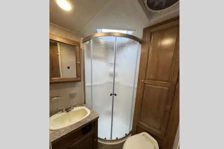 Kelsey's Rockwood Roo 21SS Hybrid