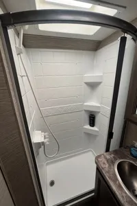 Beautiful 2024 Thor Four Wind 22e